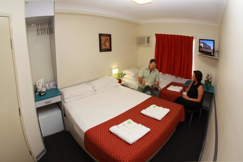 Value Inn - Yamba Accommodation 14