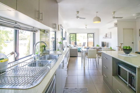 ZEN QUEST - The NOMADS PAD Near Nightcliff Markets & Sunset Foreshore - Yamba Accommodation 25