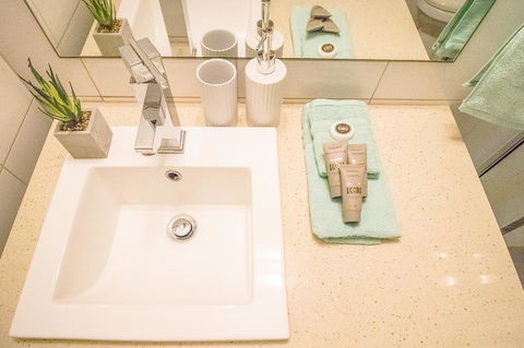 ZEN QUEST - The NOMADS PAD Near Nightcliff Markets & Sunset Foreshore - Yamba Accommodation 20