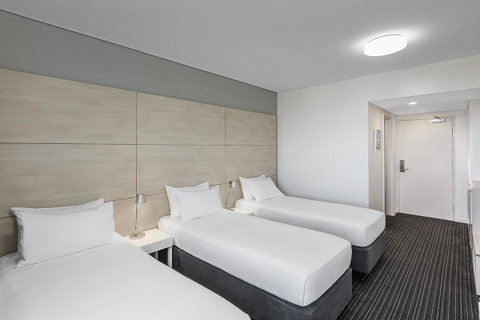 Vibe Hotel Darwin Waterfront - Yamba Accommodation 18
