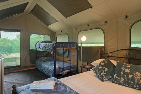 Mount Bundy Station - Yamba Accommodation 24