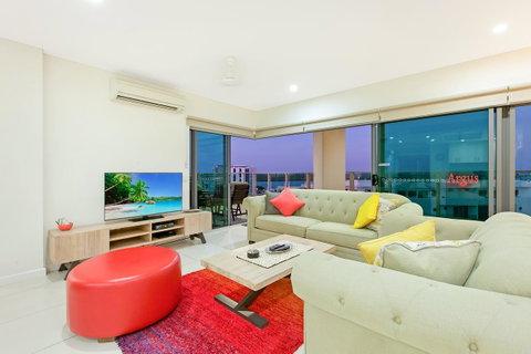 BeachLife Apartments - Yamba Accommodation 24