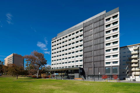 Mantra MacArthur Hotel - Yamba Accommodation 8