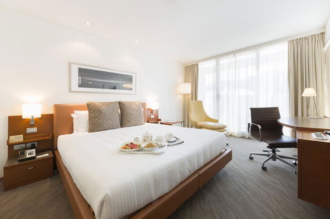 Novotel Canberra - Yamba Accommodation 7