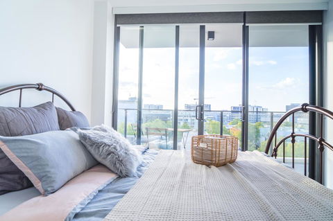 Highgate Executive Apartment City Walk Canberra - Yamba Accommodation 17