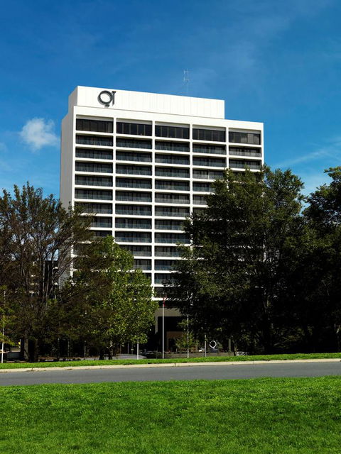 QT Canberra - Yamba Accommodation 2