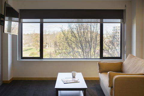 Crowne Plaza Canberra, An IHG Hotel - Yamba Accommodation 29