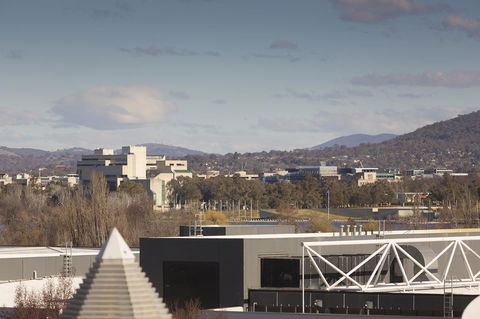 Crowne Plaza Canberra, An IHG Hotel - Yamba Accommodation 17