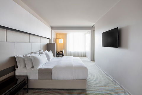 Hotel Realm - Yamba Accommodation 9