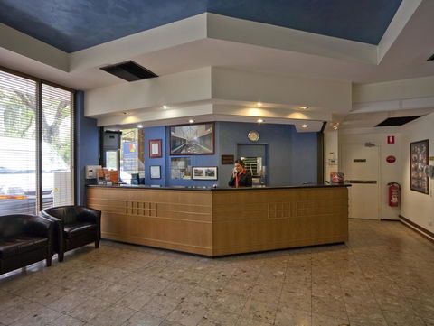 Madison Capital Executive Apartments - Yamba Accommodation 8