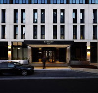Burbury Hotel - Yamba Accommodation