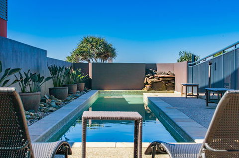 Lennox Holiday Apartments - Yamba Accommodation 3
