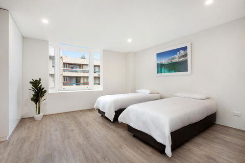 Bondi Beach Studio King Suite 2 - Yamba Accommodation 2