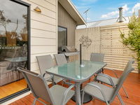 Book Sunset Strip Accommodation Vacations Yamba Accommodation Yamba Accommodation