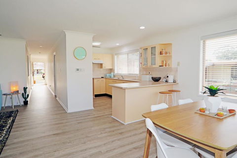 Boomerang - Yamba Accommodation 2