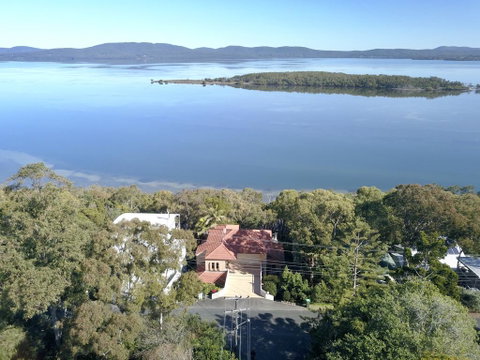 Booti Booti Chateau Lakeside - Yamba Accommodation 0