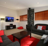 Boronia 5/30 Nettin Circuit - Yamba Accommodation