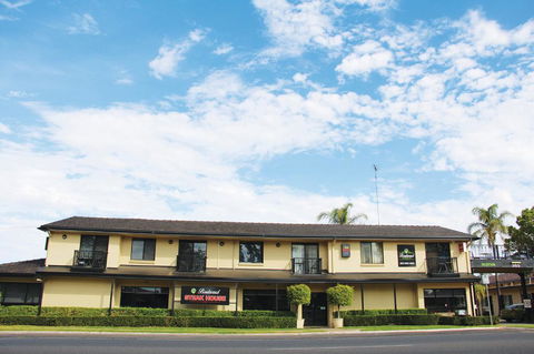 Boulevard Motor Inn - Yamba Accommodation 0