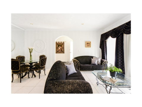 Boutique Stays - Brighton Rose - Yamba Accommodation 1