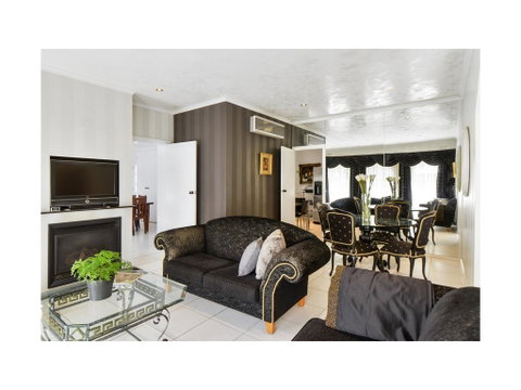 Boutique Stays - Brighton Rose - Yamba Accommodation 2