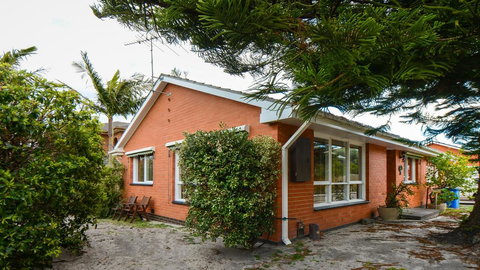 BOUTIQUE STAYS - Sandy Haven A - Yamba Accommodation 1