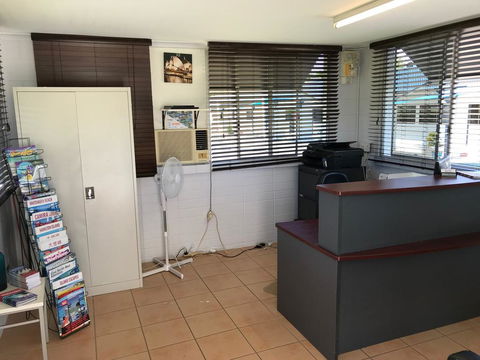 Bowen Arrow Motel - Yamba Accommodation 2