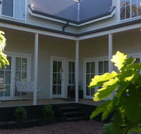 Bradshaw House - Yamba Accommodation
