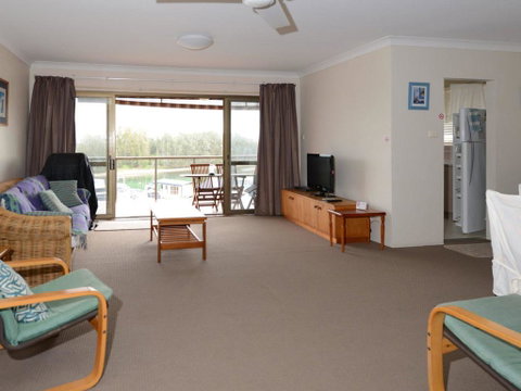 Braemar 6 - Yamba Accommodation 1