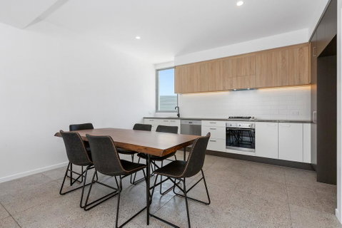 BRAND NEW OCEAN AVENUE TOWNHOUSE - Yamba Accommodation 0