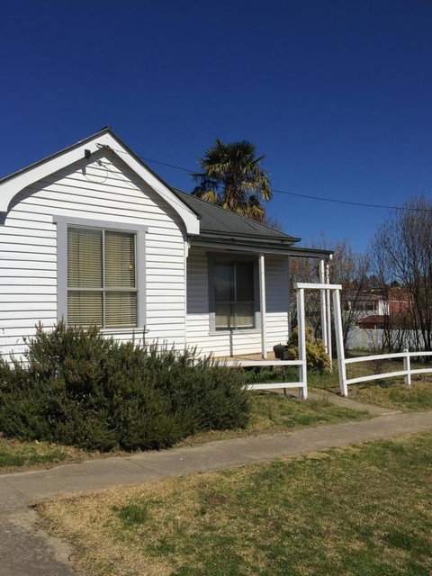 Breakaway Cottage - Yamba Accommodation 3