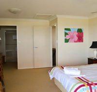 Breakers 1/10 - Yamba Accommodation