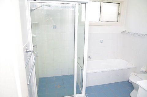 Breakers 2, 13 East Street - Yamba Accommodation 1