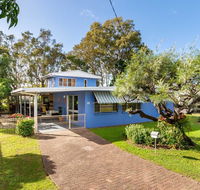 Bribie Beach House Waterfront directly across the road - Solander Esp Banksia Beach - Yamba Accommodation
