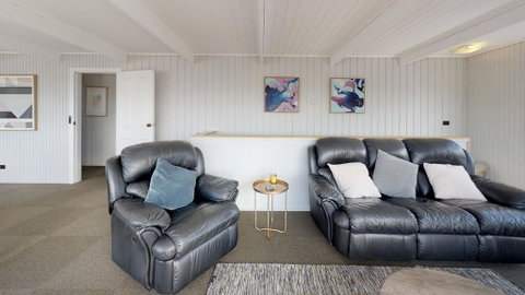 Bridport Holiday House - Yamba Accommodation 2