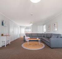 Bridport Holiday House - Yamba Accommodation