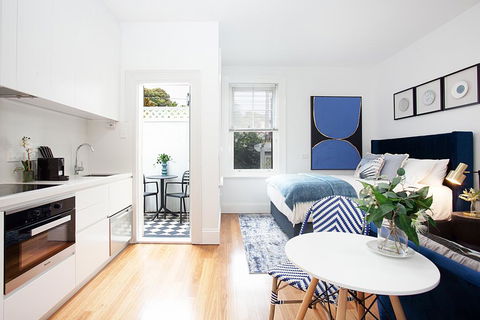 Bright And Beautiful Studio In Quiet Neighbourhood - Yamba Accommodation 0