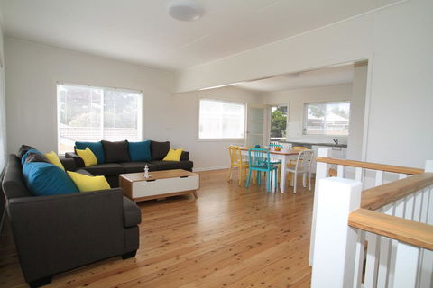 Bright And Breezy - Yamba Accommodation 0