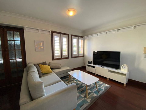 Brisbane City Apartment Atop Victoria Park - Yamba Accommodation 0