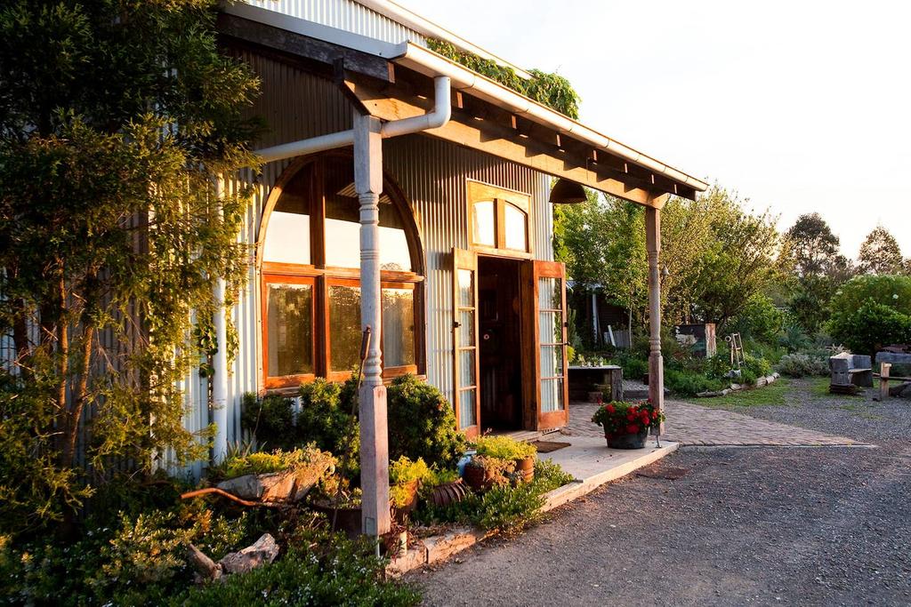 Manchester Square NSW Yamba Accommodation