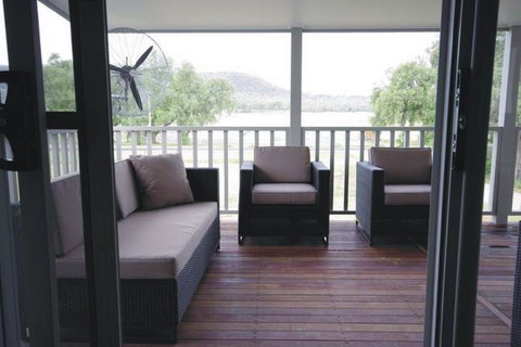 Broke Village Hideaway - Yamba Accommodation 2