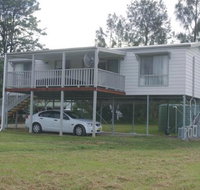 Broke Village Hideaway - Yamba Accommodation