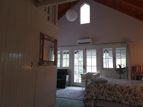 Brookvale House Balingup - Yamba Accommodation 2