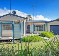Bruce and Lola's - Yamba Accommodation