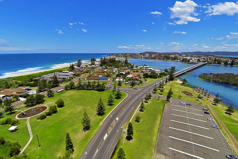 Budgewoi Cottage - Yamba Accommodation 2