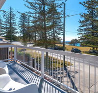 Burleigh - great house room for the boat- across the road from beach - Yamba Accommodation