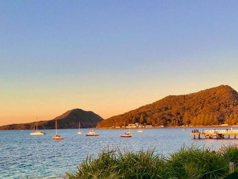 C A L M At Beautiful Shoal Bay - Yamba Accommodation 2