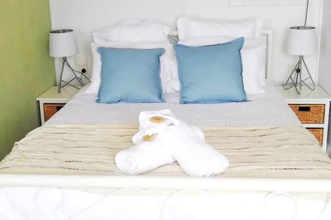 Cabin In The Sky Glorious Views To Magnetic Island - Yamba Accommodation 2