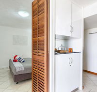 Cairns Esplanade Apartment - Yamba Accommodation
