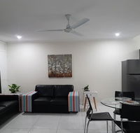 Cairns Prime Location Esplanade Self contained Apartment with Wifi - Yamba Accommodation