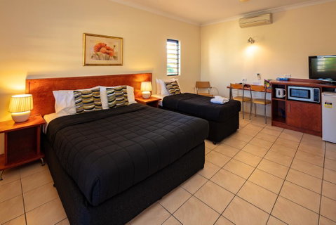 Cairns Queens Court - Yamba Accommodation 3